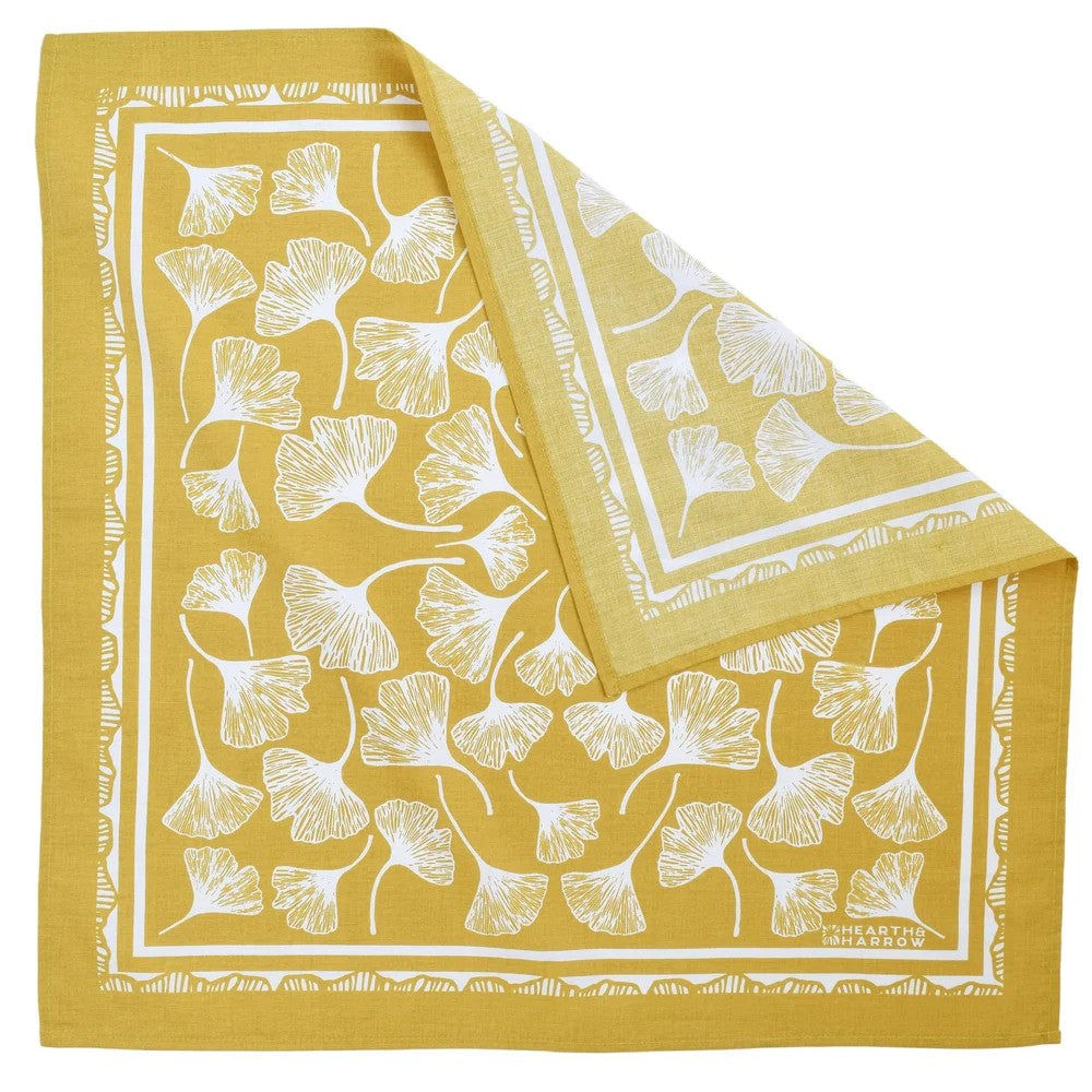 BandanaGinkgoLeaffoldedcorner_sq