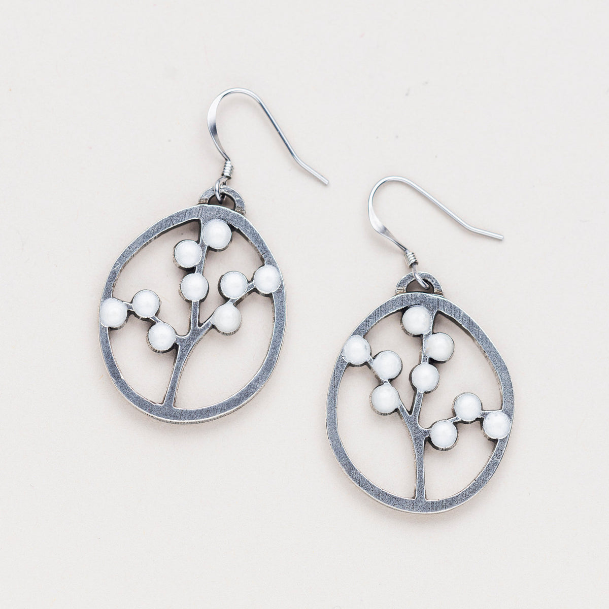 FLOWERING-TREE_EARRING_DOGWOOD_FNT-2100x2100-861385f5-375a-45a3-94a4-1066bc01e02b__68674_1__46962.1729103689.1280.1280
